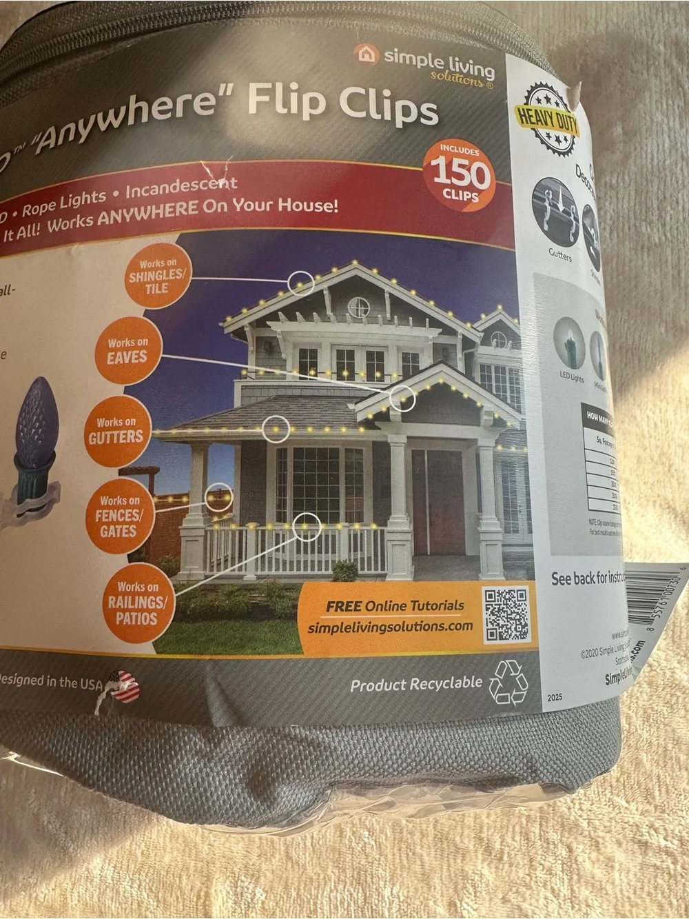 Set of 150 clear light clips. This set retails for over 30 dollars at Walmart.